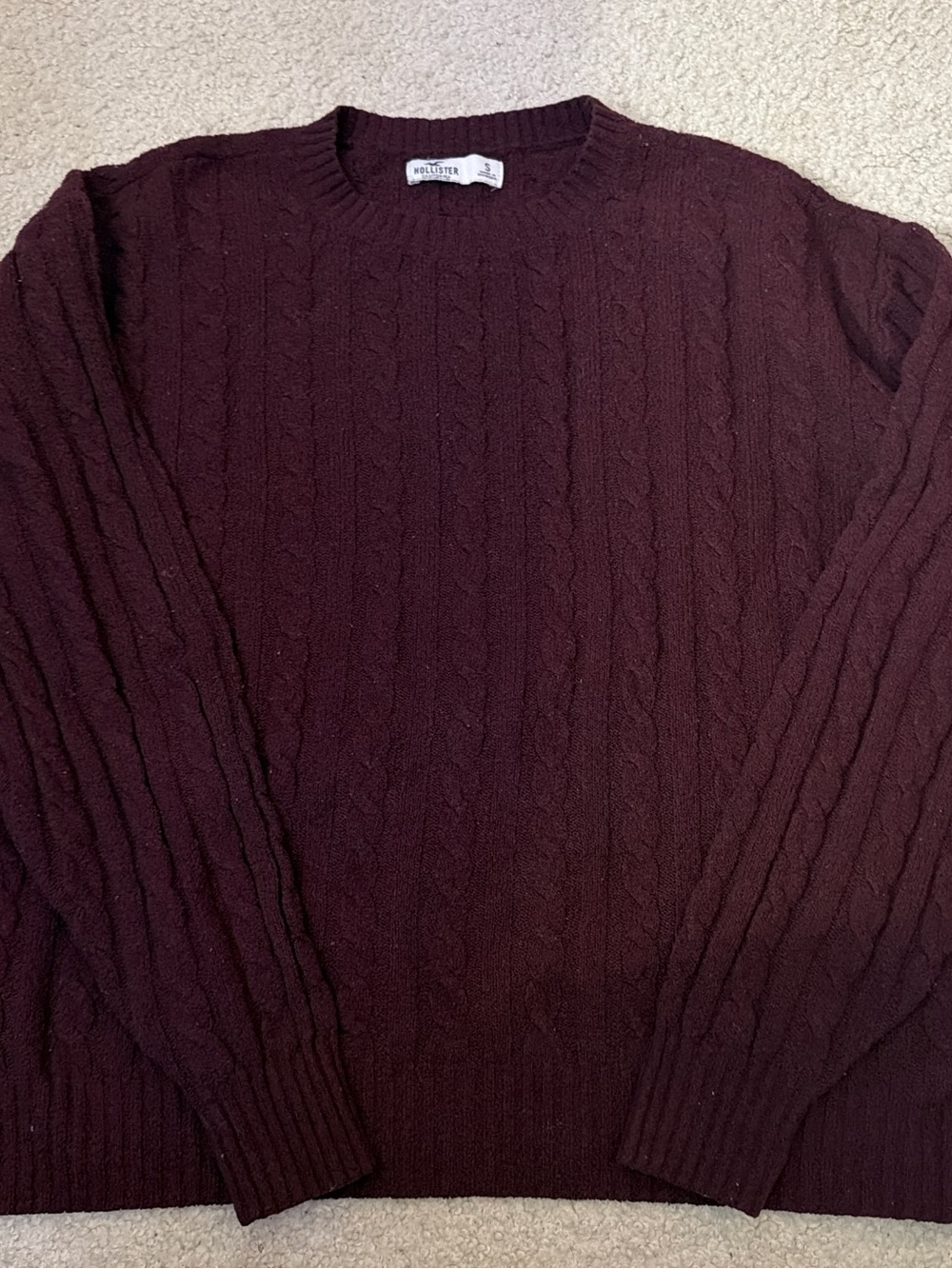 Hollister Women’s Maroon Cable Knit Crewneck Sweater